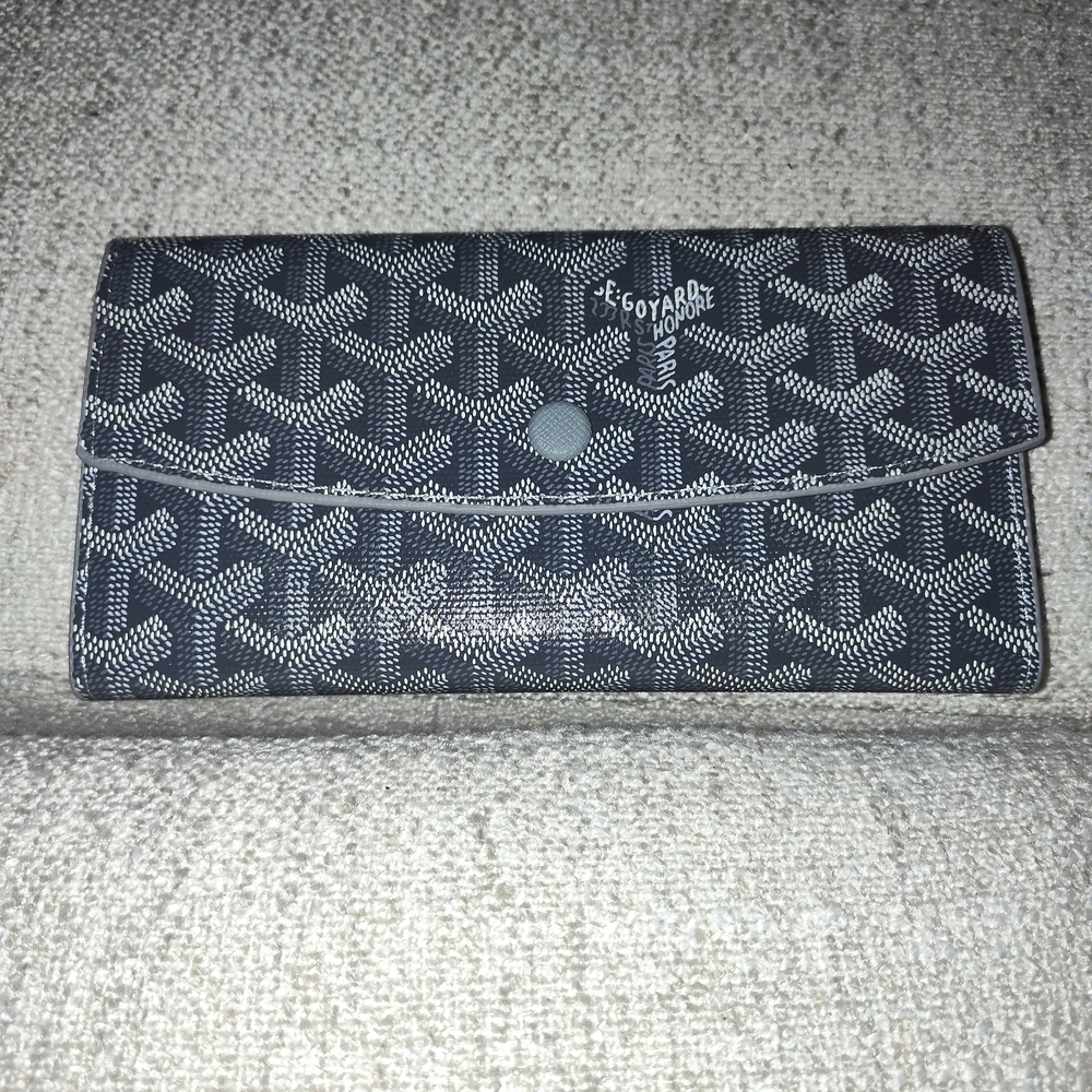 Goyard Envelope Continental Wallet in Navy and White